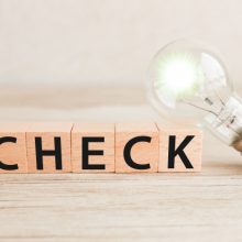 ポリカーボネートってどんな素材？素材の特徴から加工方法を徹底解説